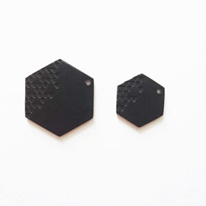 PROTESTA TRI PATTERN EARRINGS HEX
