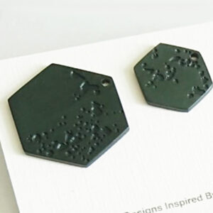 PROTESTA PAINT PATTERN EARRINGS HEX